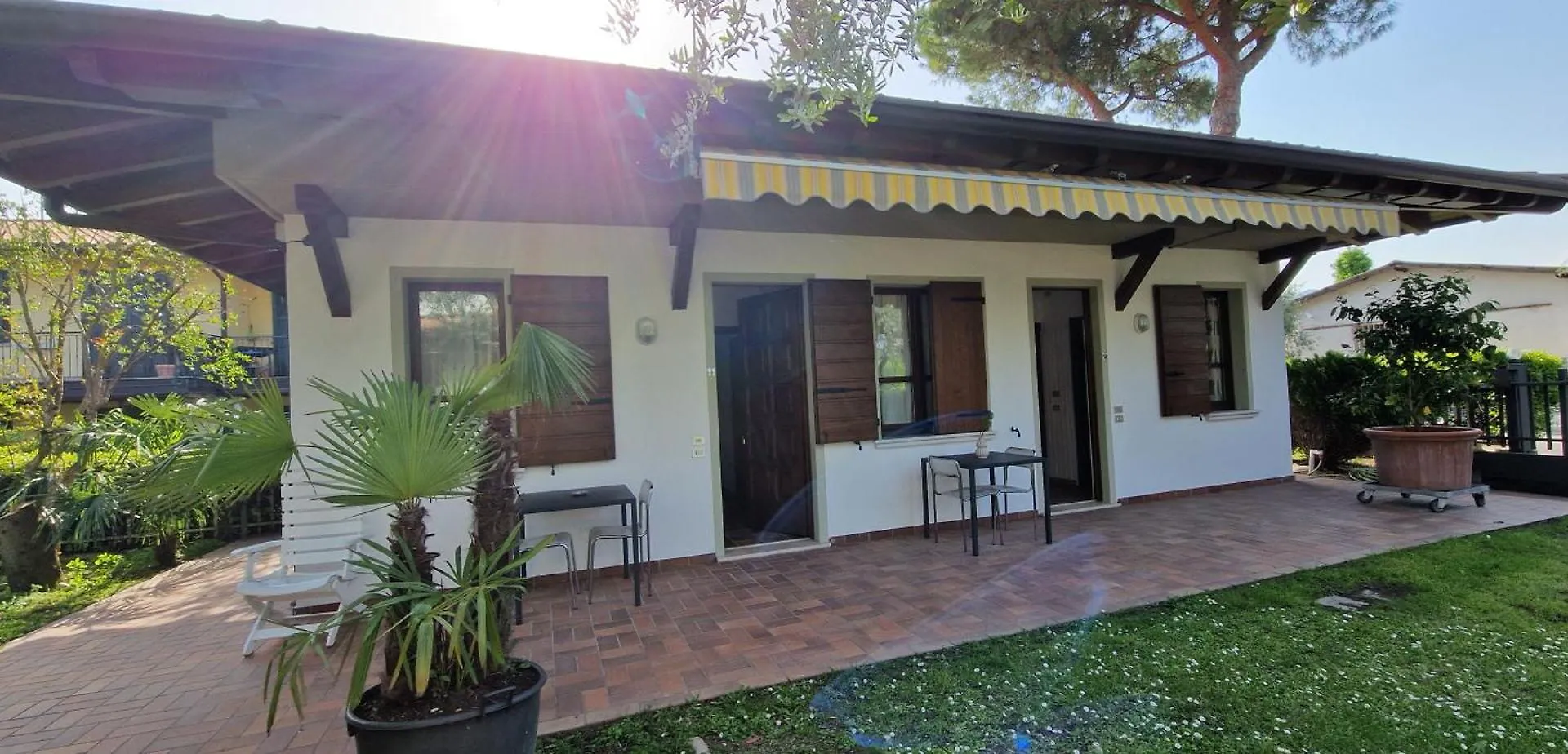 Elisa Holidays Apartments Puegnago del Garda 0*,