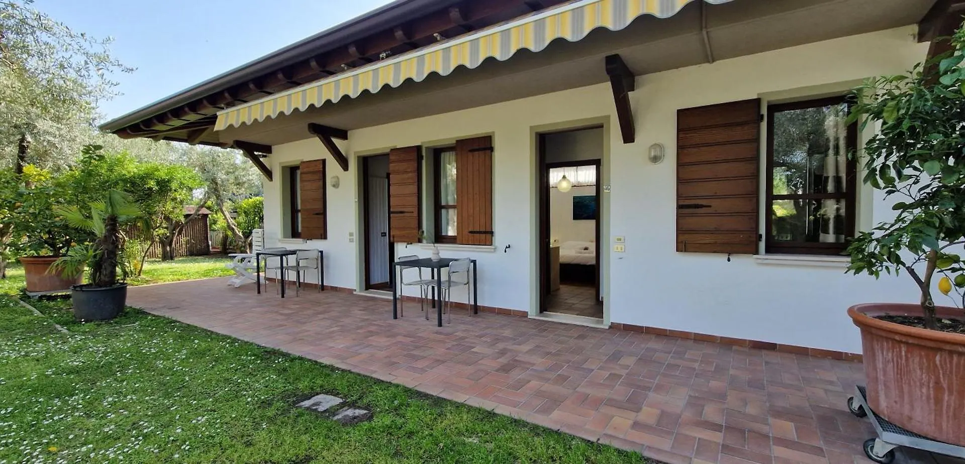 Elisa Holidays Apartments Puegnago del Garda