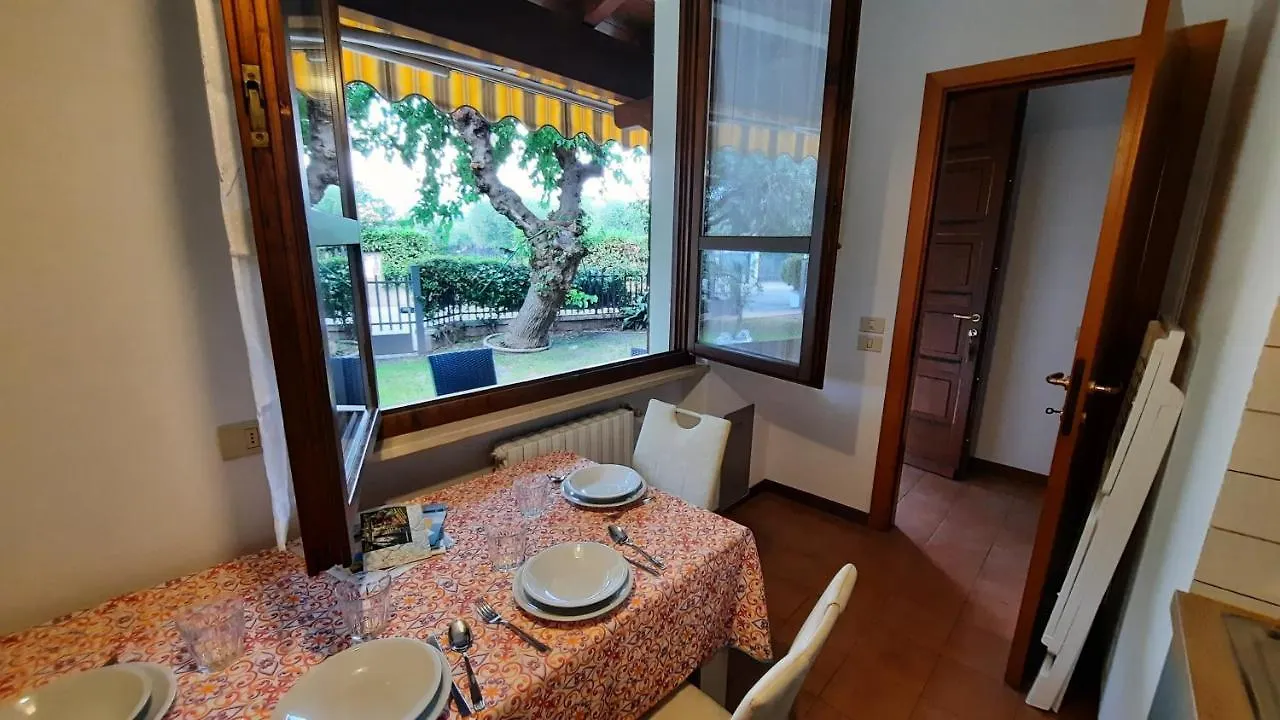 Elisa Holidays Apartments Puegnago