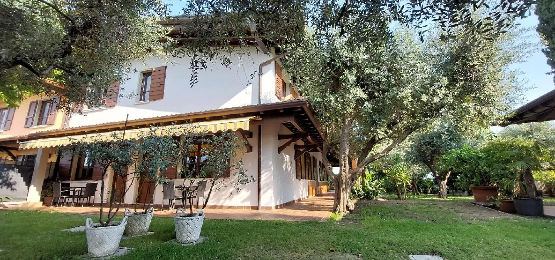 Elisa Holidays Apartments Puegnago